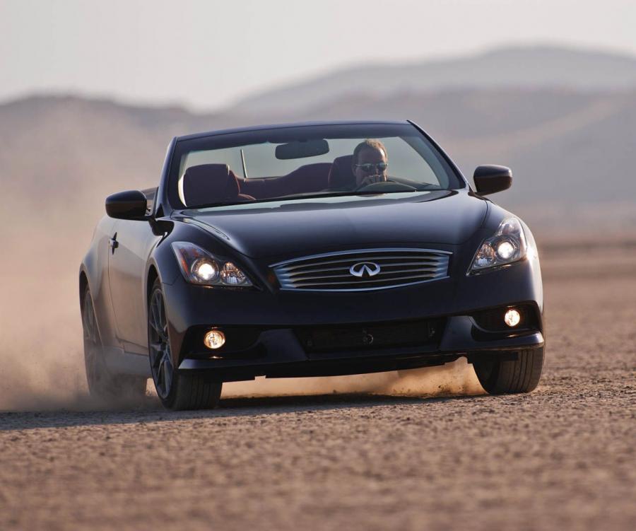  Infiniti G37 IPL Convertible 2013 года  (фото 37 из 37)